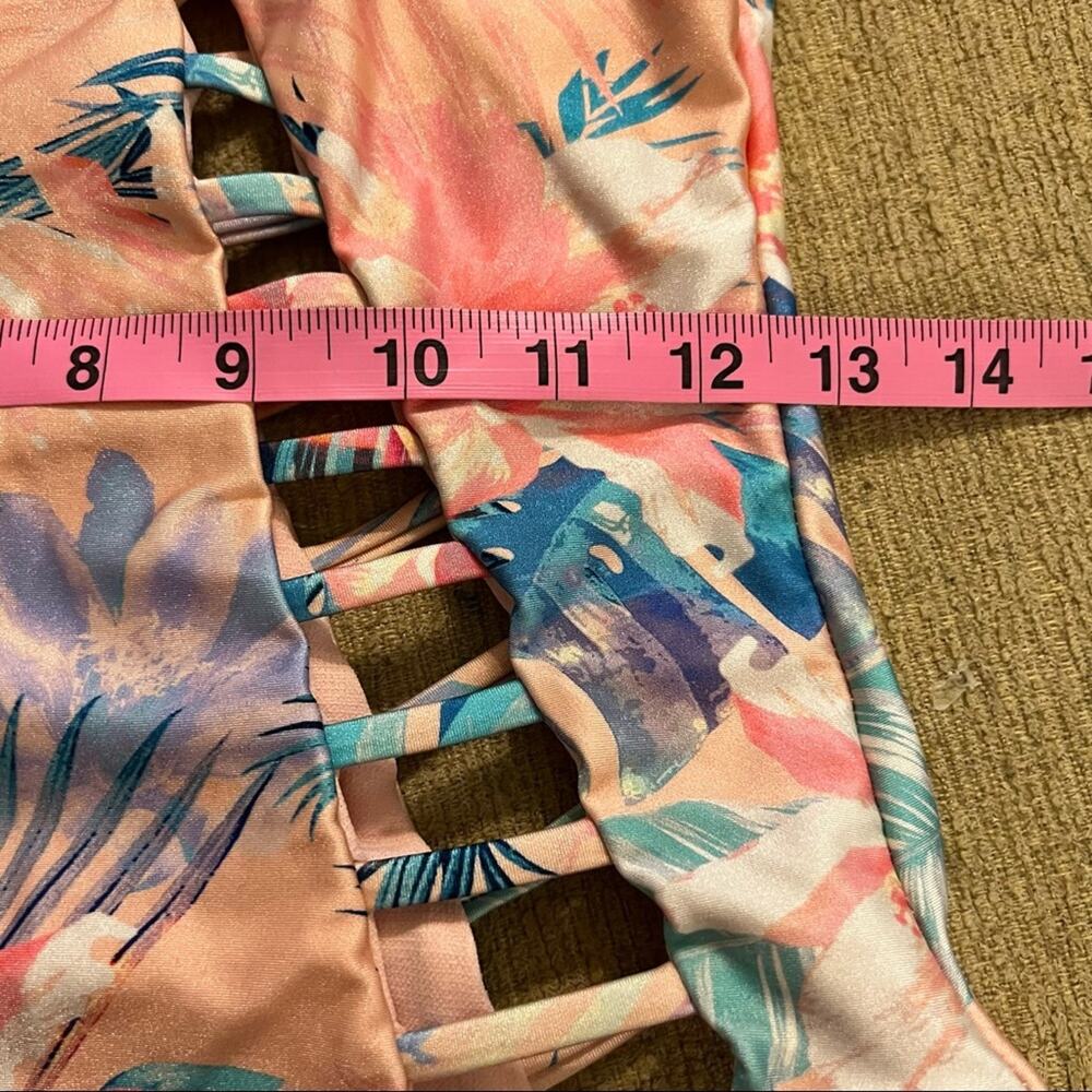 No Boundaries Juniors One Piece Tropical Swimsuit Size Medium 7 - 9 Halter Top - Picture 9 of 16